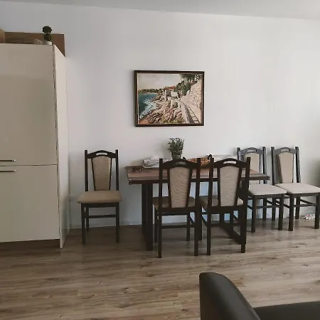 Appartamento Aivasovski Park - Meters Away From