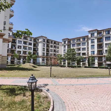 Aivasovski Park - Meters Away From Поморие